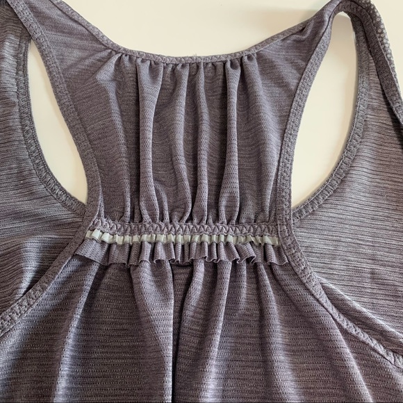Lululemon Run: Silver bullet sleeveless tech - Picture 5 of 14